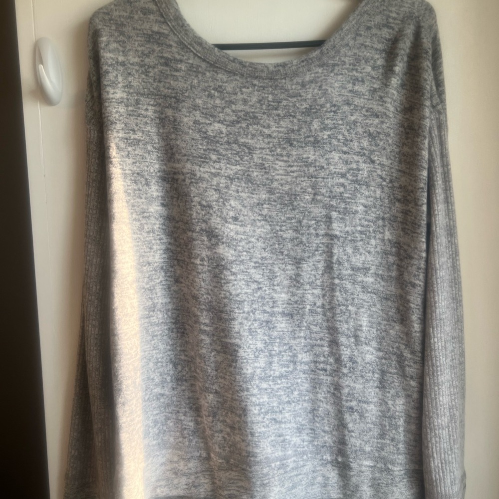 Women open back sweater - size medium - grey